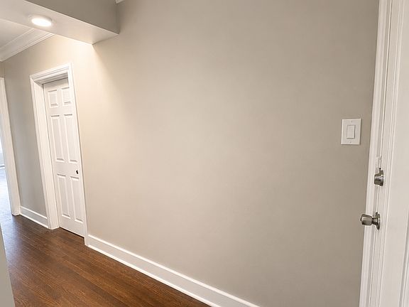 Hallway Entryway