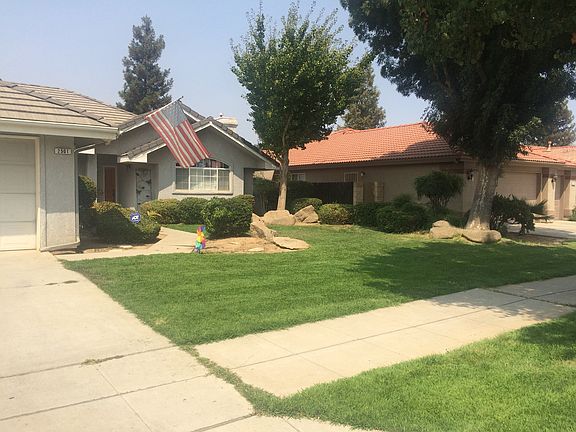 2nd image of 2501 Plumwood Way