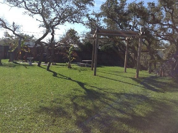 5th image of 430 Desota Dr