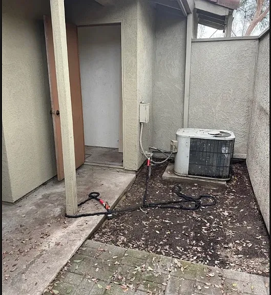 2116 Mount Vernon Dr — Photo 10