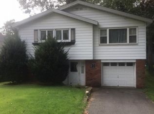 24 Salmon Rd, Landing, NJ 07850