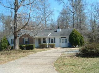 602 Peachtree Ridge Dr, Lawrenceville, GA 30043