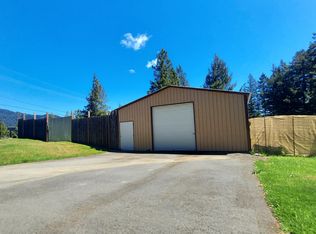 9400 Dyerville Loop Rd, Myers Flat, CA 95554