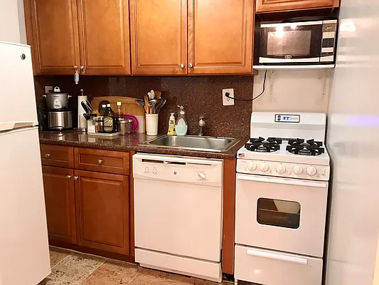 Rented by JM Preston Properties LLC | media 23