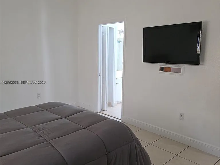14811 SW 32nd Ln — Photo 12