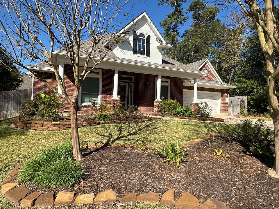 Elevated lot.
East side of house is a forested greenbelt, separating house from roadway.