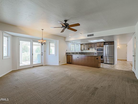 3rd image of 1693 Leisure World