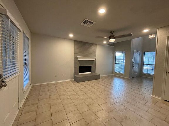 5th image of 4529 Halyard Ct
