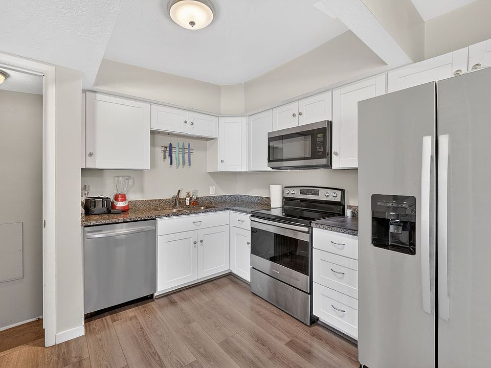 1st image of 698 E Oquirrh Ave