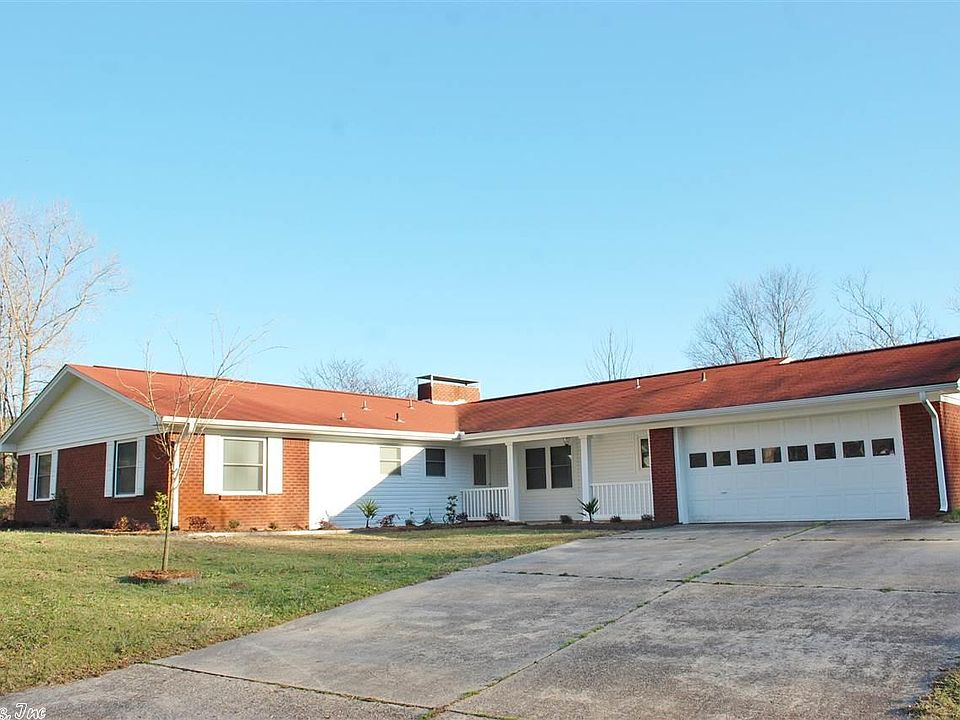 1st image of 882 Edgewood Dr