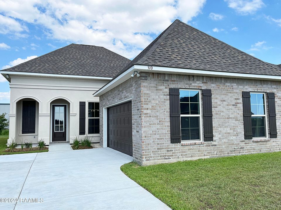 1st image of 310 McGillis Ln