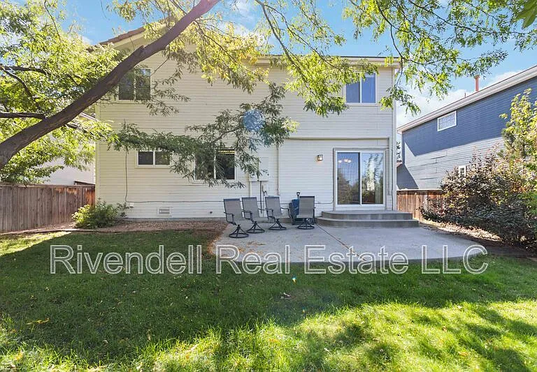 1529 Spring Water Way — Photo 16