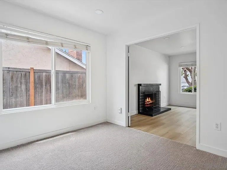 1507 Lower Lake Ct — Photo 10