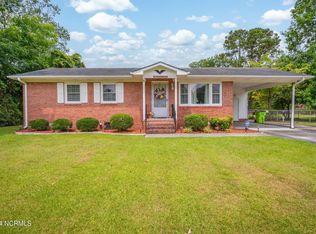 102 Sandy Ln, Havelock, NC 28532