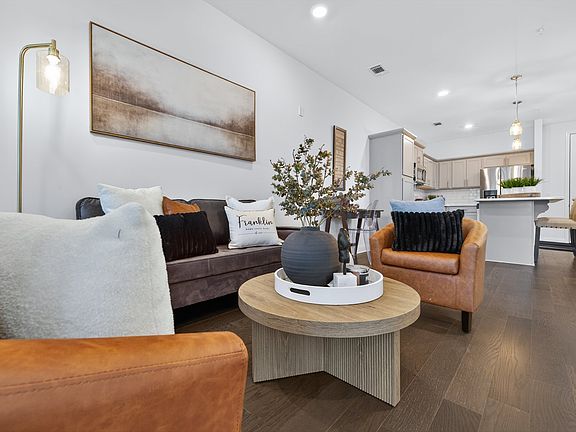3rd image of 700 Vintage Green Ln #102