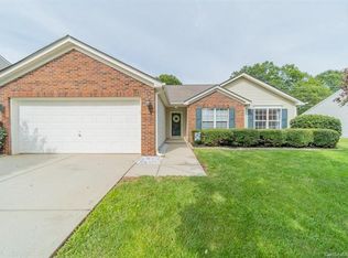 158 Pleasant Grove Ln, Mooresville, NC 28115