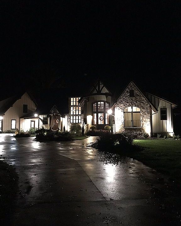 1st image of 225 Dockside Dr