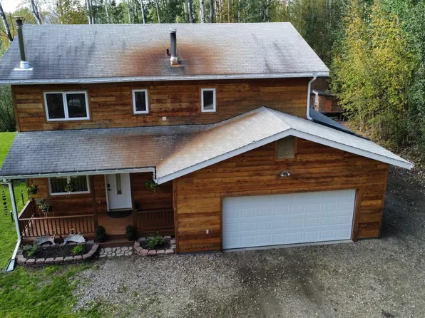422 Bullion Dr, Fairbanks, AK 99712