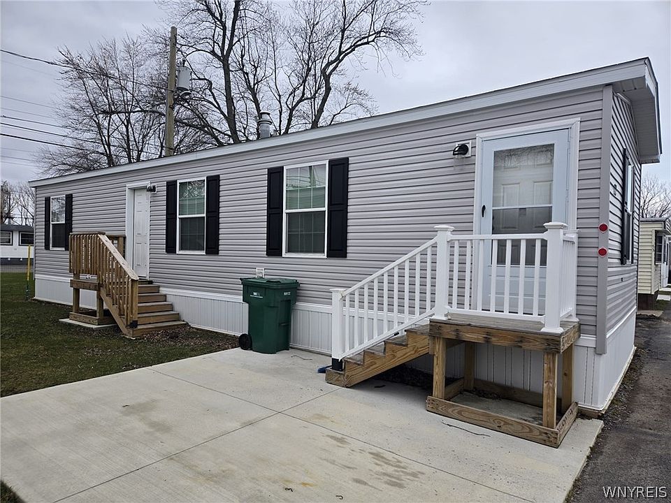 1st image of 52 Shamrock Dr