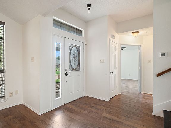 5th image of 1414 Dudley Dr