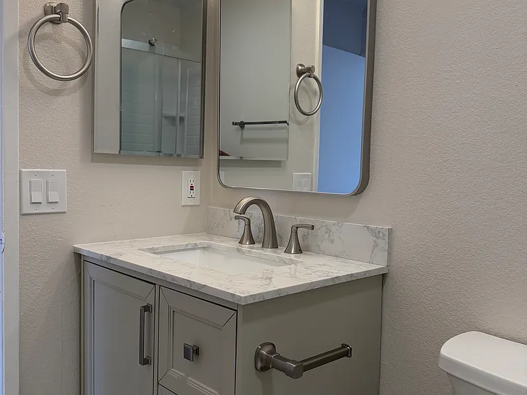 10516 Giffin Way — Photo 7