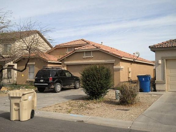 2nd image of 2130 E Paso Fino Dr
