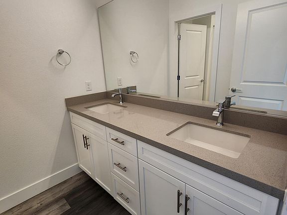 4th image of 10108 Hushing Willow Way