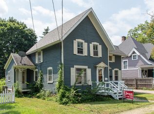 129 W Hanover St, Marshall, MI