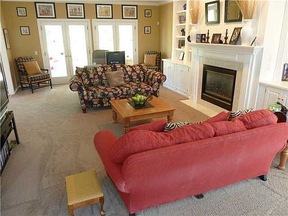 5th image of 16 Delancey Ct