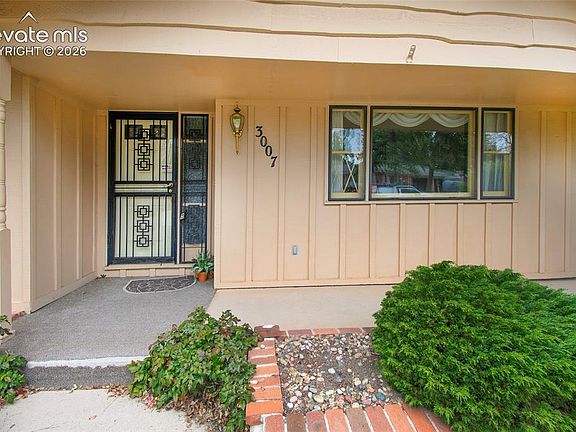 2nd image of 3007 Chelton Dr