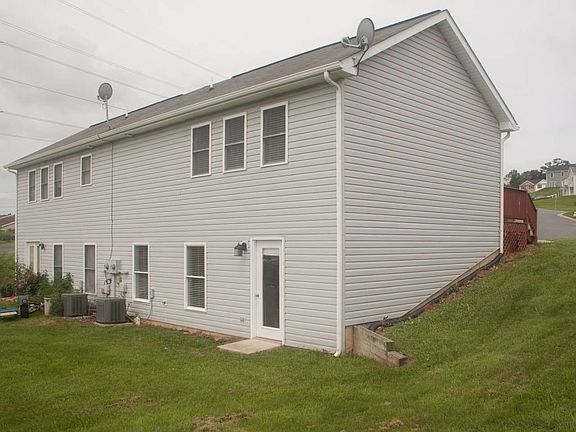 2nd image of 3241 Joppa Ct