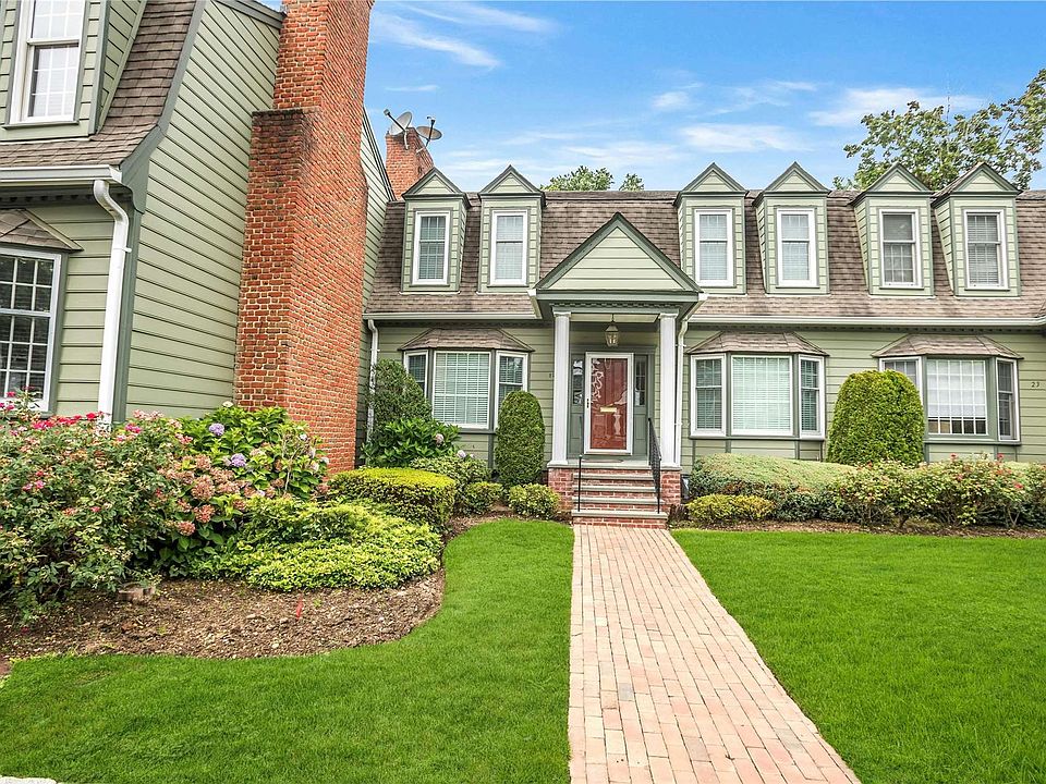 22 Duke Of Gloucester, Manhasset, NY 11030 Zillow