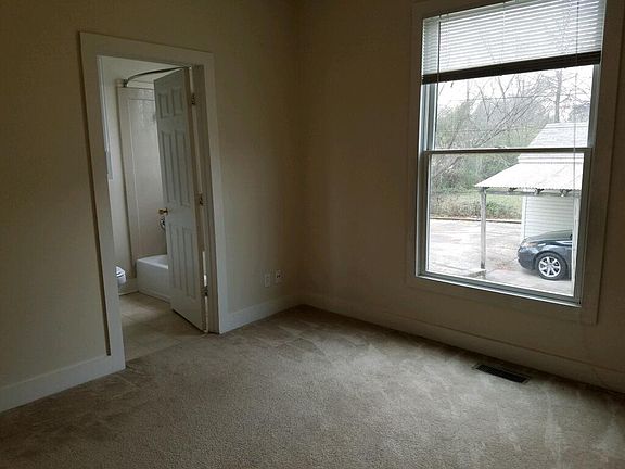 5th image of 4211 A St APT A