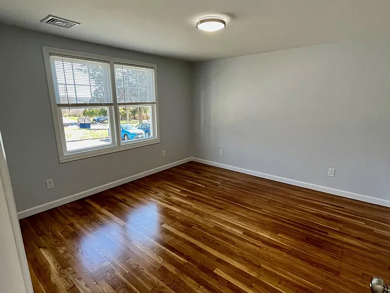 200 Bulgarmarsh Rd #7 — Photo 13