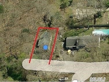 1st image of 10 Columbia St