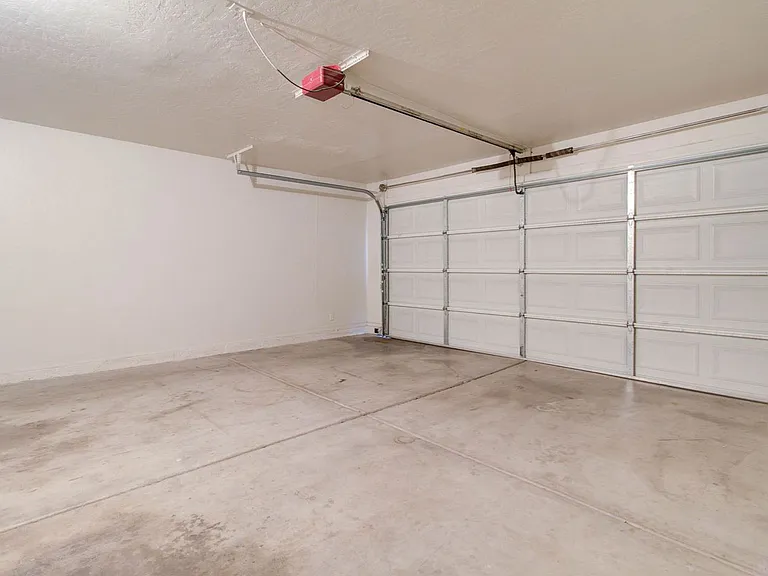 2049 E San Tan Ct — Photo 4