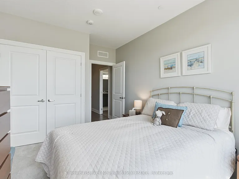 1880 Gordon St S #402 — Photo 27