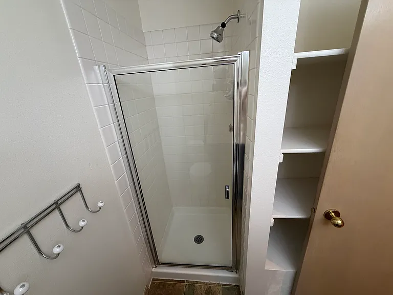 8353 N Village Dr — Photo 7
