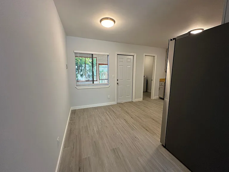 2531 Waters Edge Dr — Photo 13