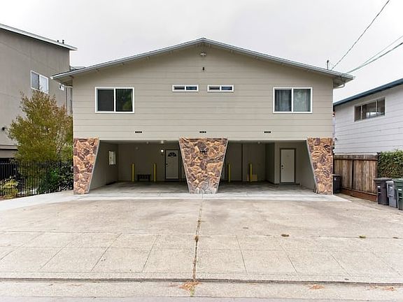 2nd image of 338 Coronado St