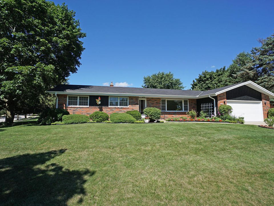 1st image of 2512 Minot Ln
