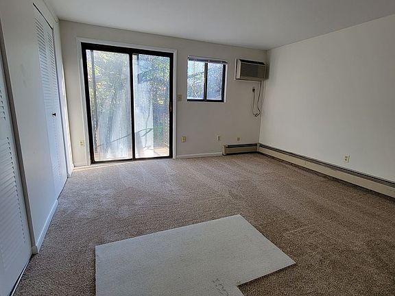 5th image of 2006 W Genesee St APT 14
