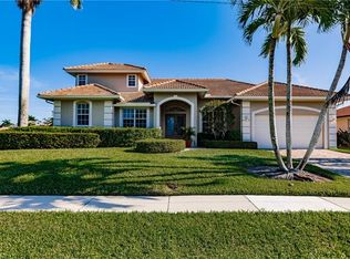 483 Barcelona Ct, Marco Island, FL 34145