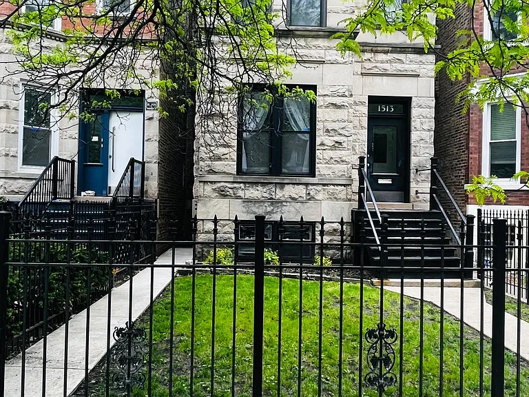 1513 W Addison St #2 — Photo 2