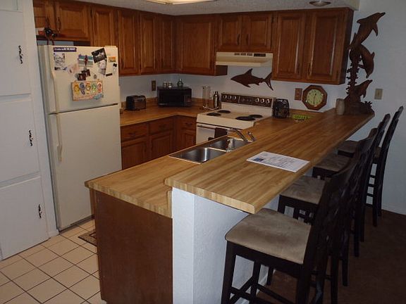 4th image of 110 E Pompano St Unit 305