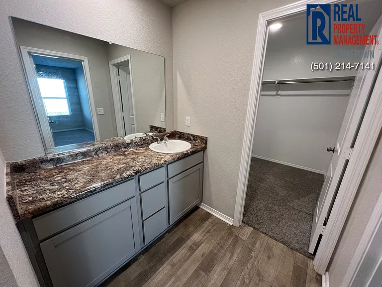 2248 Bentwood Dr — Photo 10