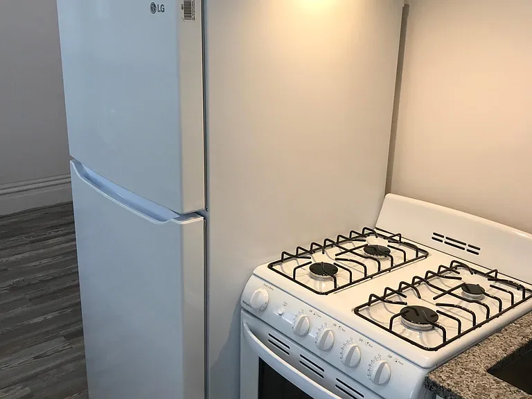44 Gist St #2B — Photo 19