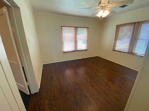 5th image of 505 Cedar Crest Ct