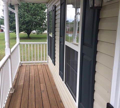 5th image of 23 Tamerlane Dr