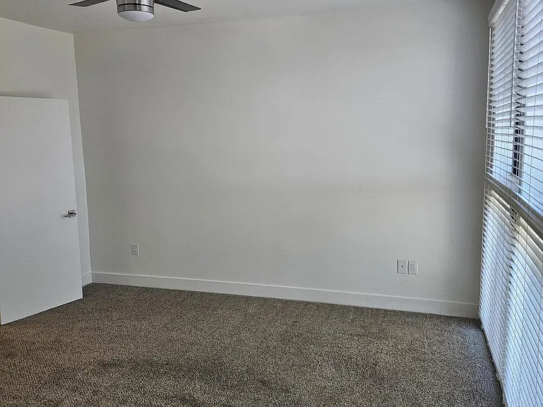 234 S Wilson St — Photo 23